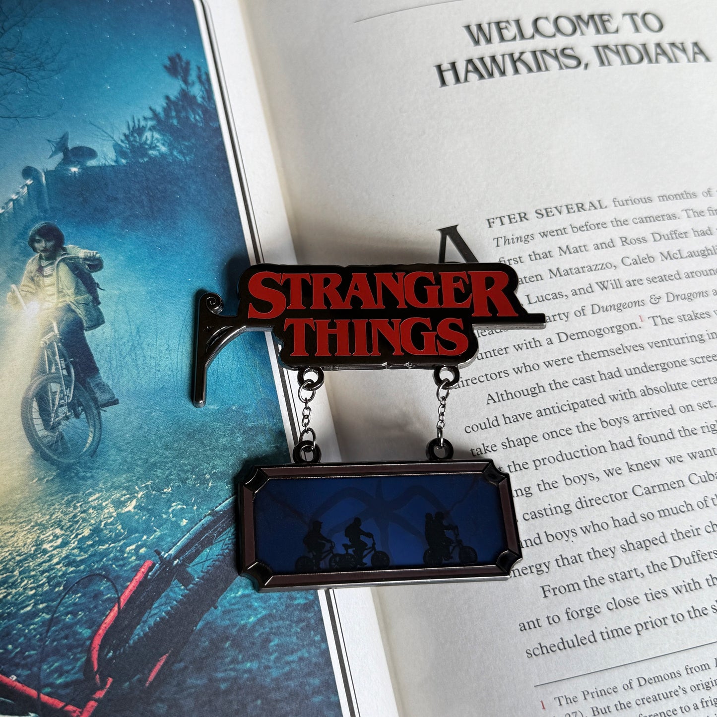STRANGER THINGS SHOP SIGN ENAMEL PIN